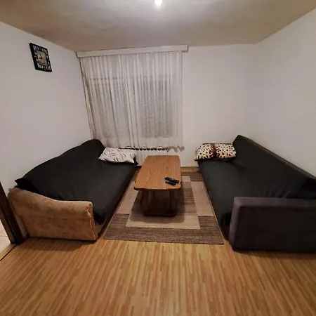 Ris Apartment